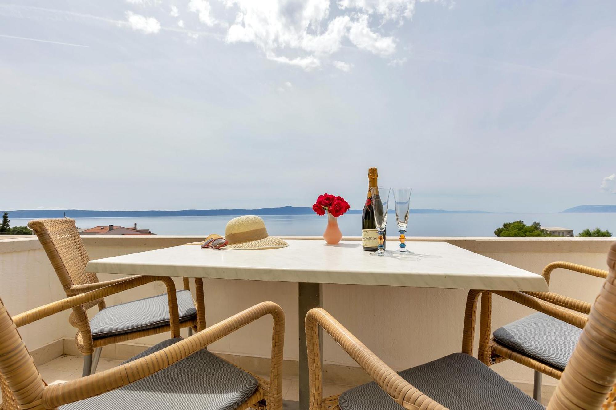 Grand View Apartments Drasnice Esterno foto