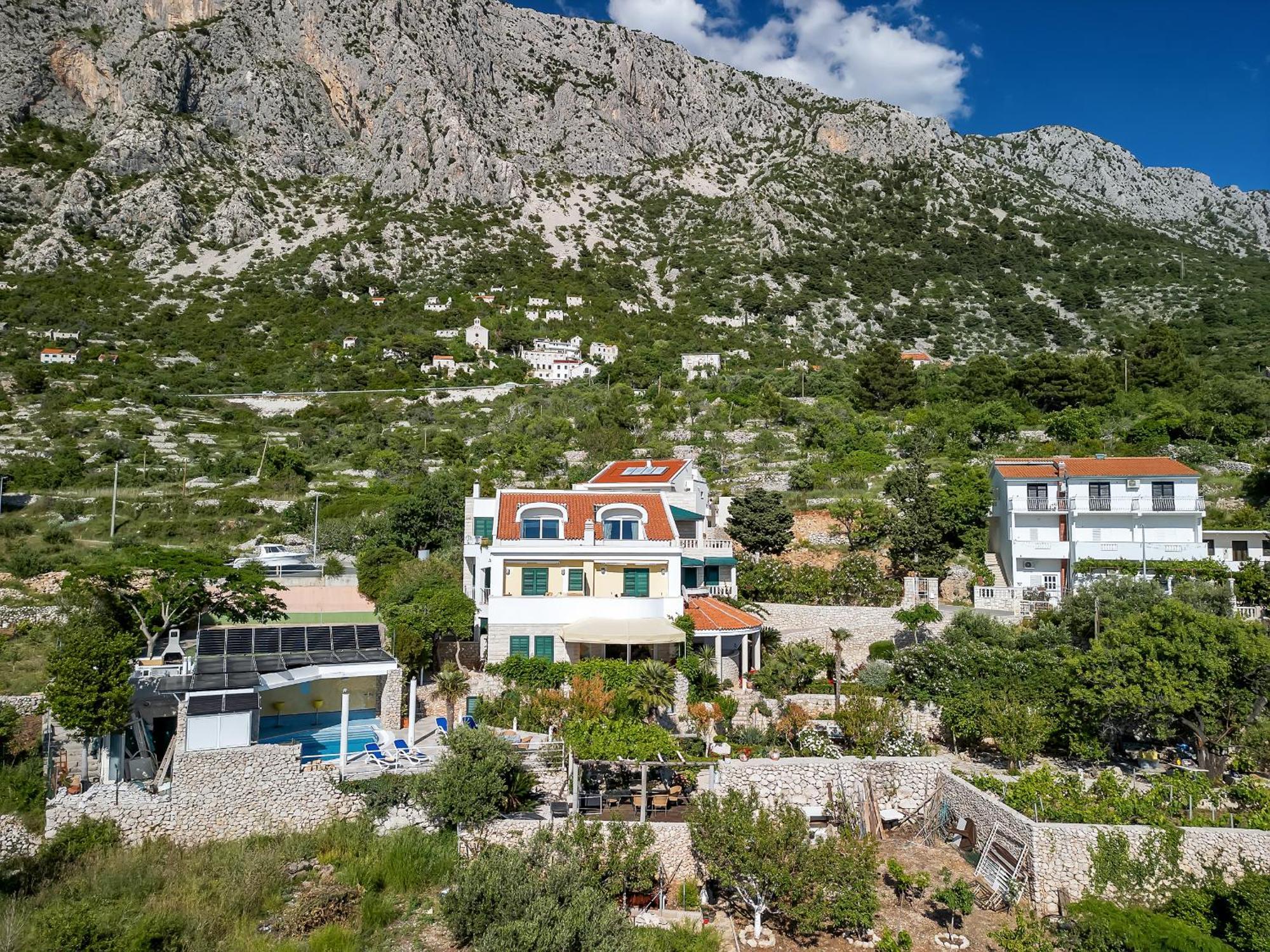 Grand View Apartments Drasnice Esterno foto