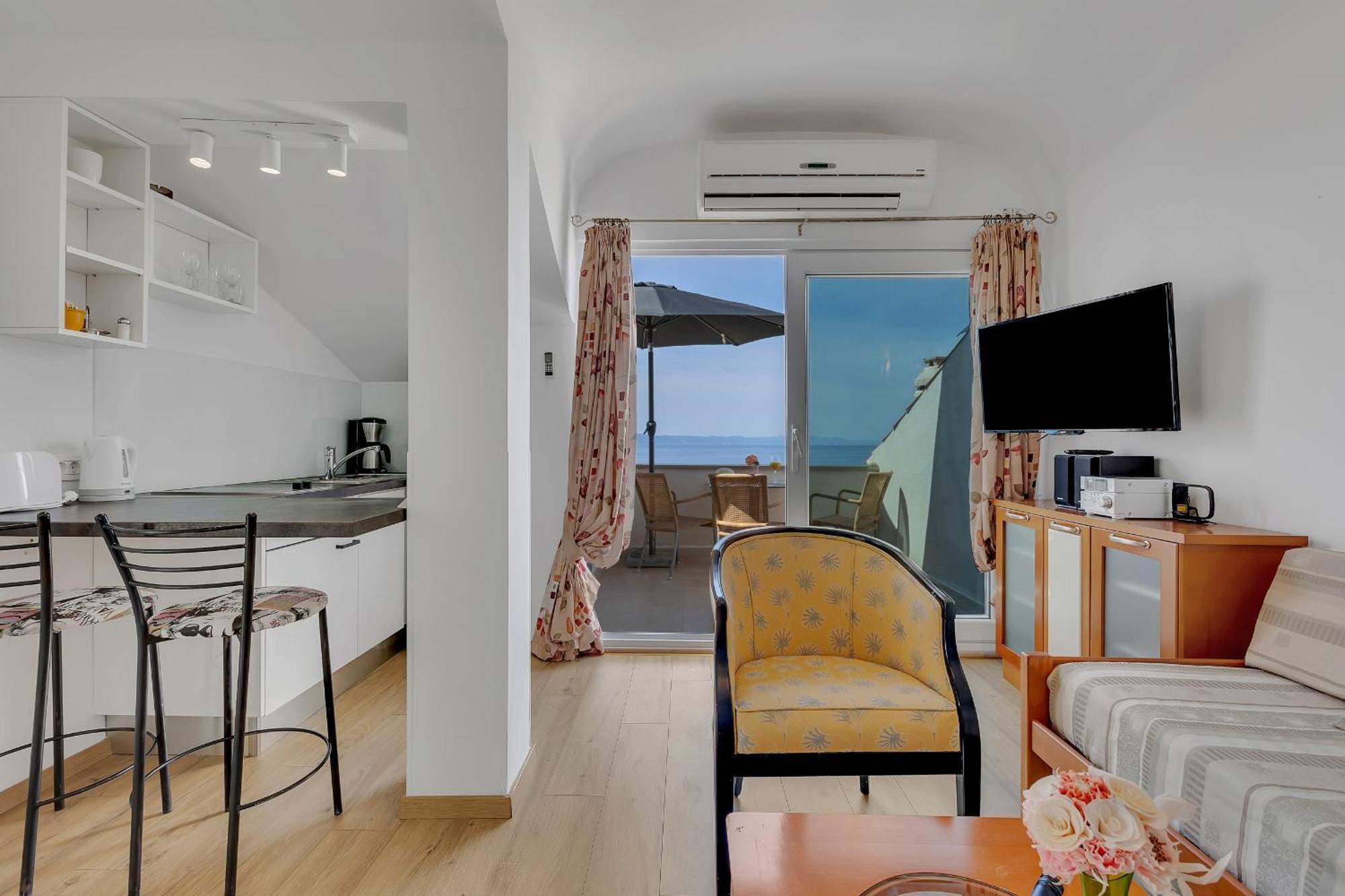 Grand View Apartments Drasnice Esterno foto