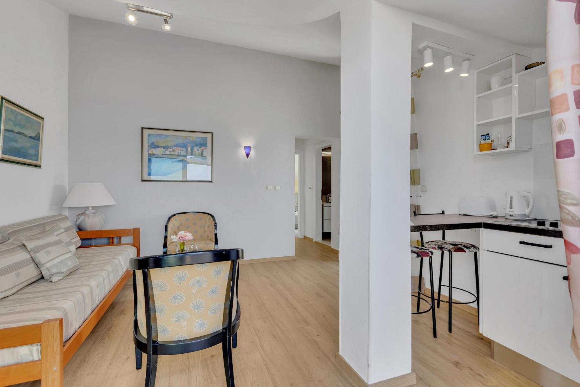 Grand View Apartments Drasnice Esterno foto