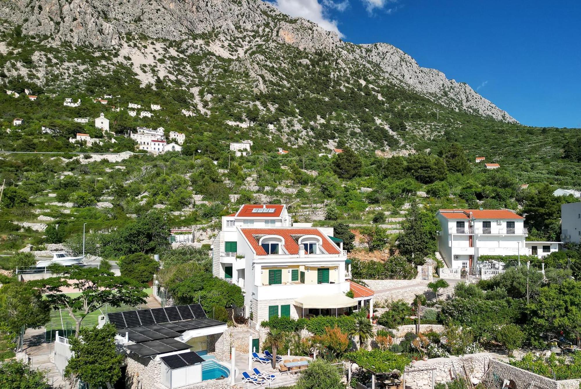 Grand View Apartments Drasnice Esterno foto